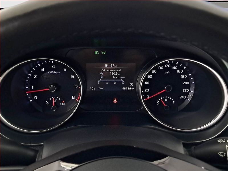 Kia Ceed (2024) 1.5 T-GDI, ČR,1.maj - fotka 11 z 19