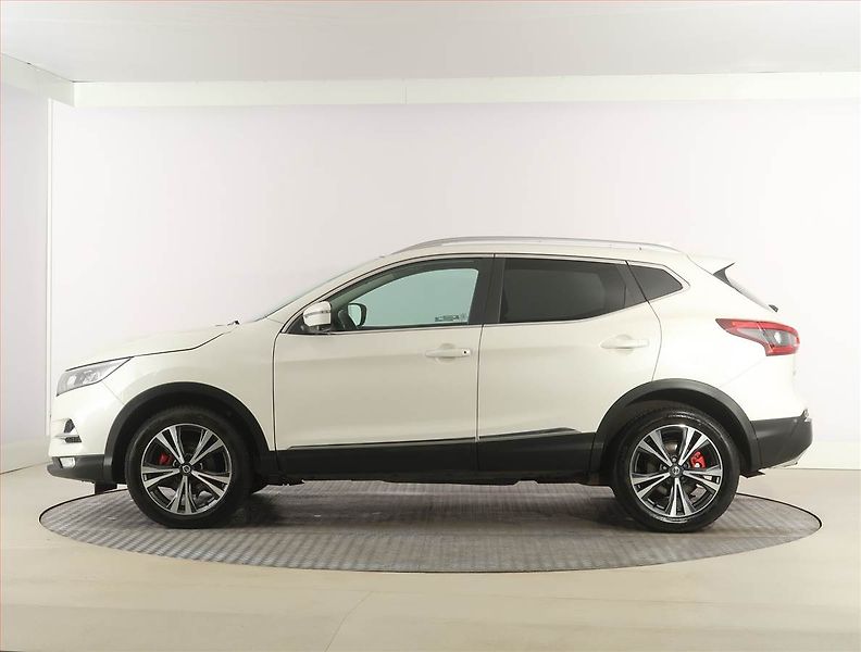 Nissan Qashqai (2017) 1.6 DIG-T, Serv.kniha, Navi - fotka 3 z 22