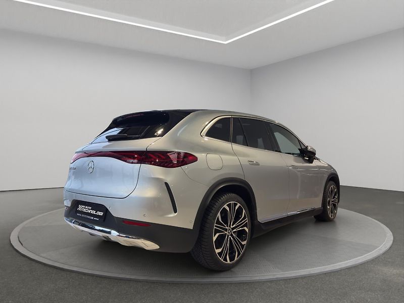 Mercedes-Benz EQE (2024) 350+SUV - fotka 7 z 22