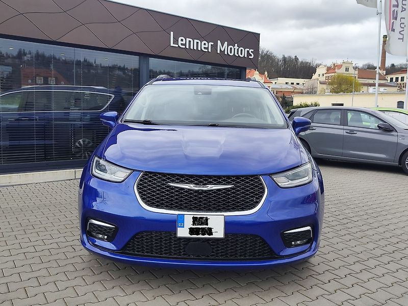 Chrysler Pacifica 3.6 VVT/214kW V6 Touring L - fotka 2 z 36