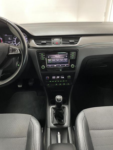 Škoda Rapid 1.0 TSi Spaceback REZERVACE  - fotka 23 z 27