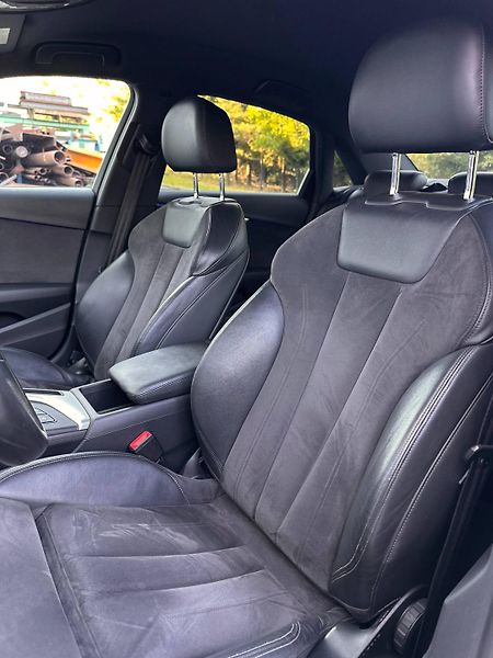 Audi A4 (2016) B9 2.0 TDI 140 KW QUATTRO 2016 - fotka 11 z 30