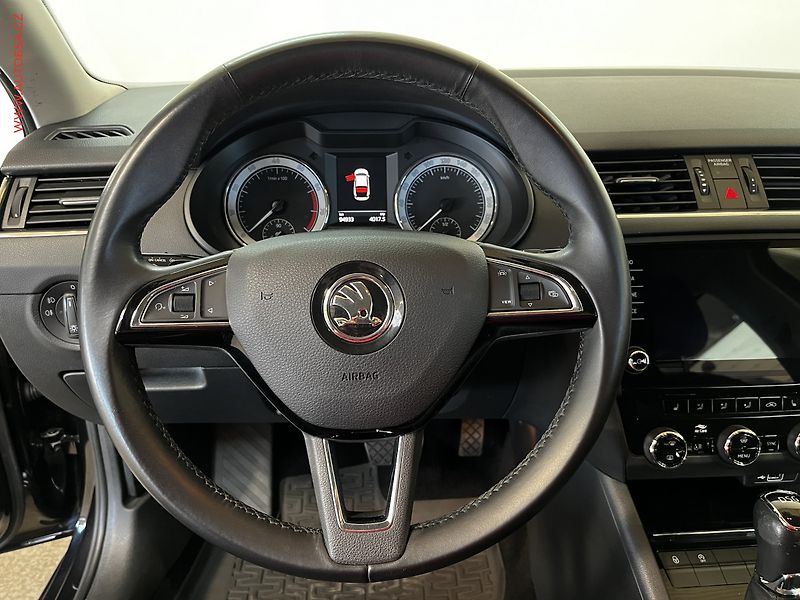 Škoda Octavia (2019) 2.0 TSi, ČR, Style, DSG, LED - fotka 16 z 16