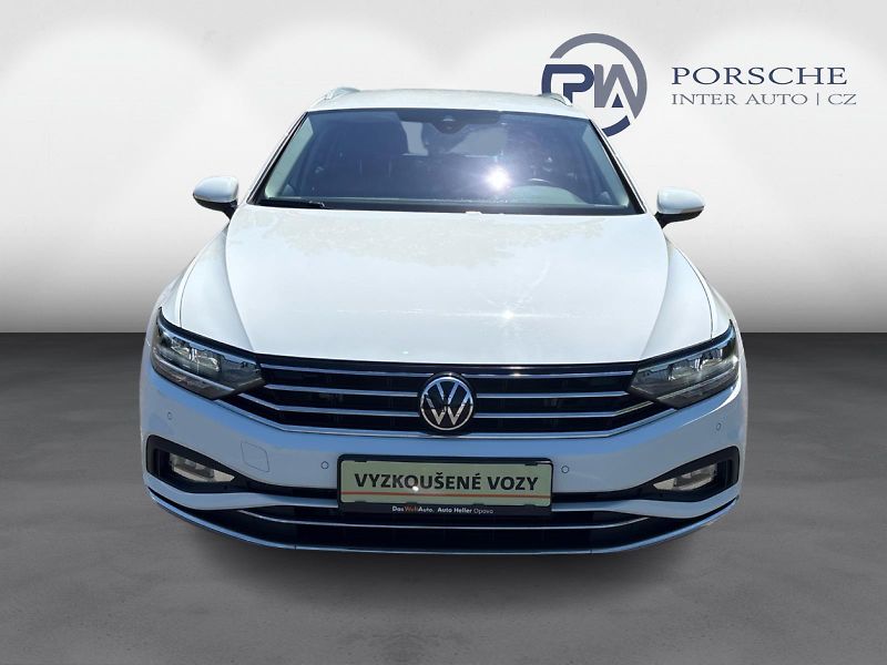 Volkswagen Passat 2.0 TDI DSG Elegance 110 kW - fotka 4 z 30