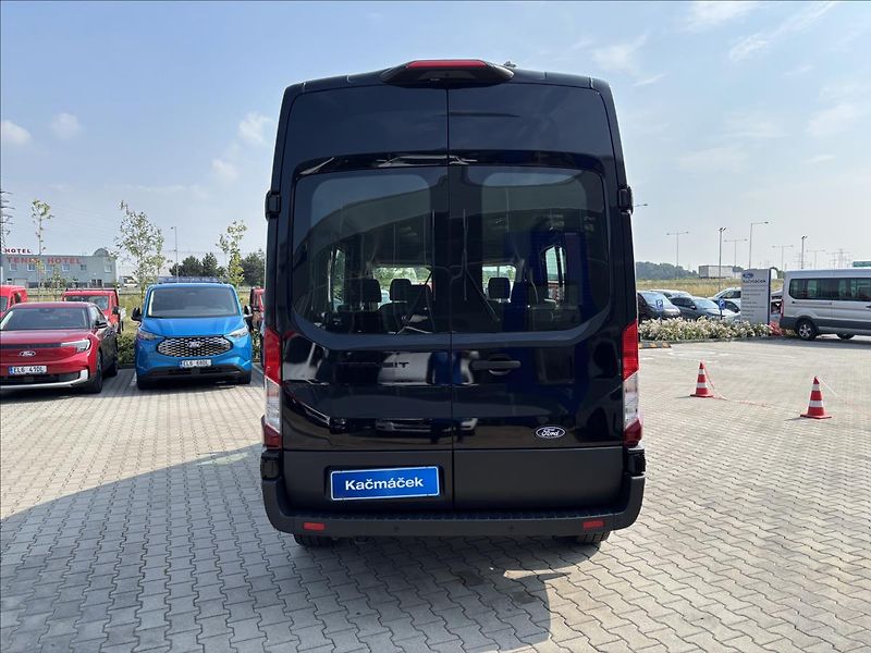 Ford Transit 2,0 EcoBlue L2H3 96kW KombiVan - fotka 4 z 38