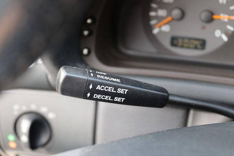 Mercedes-Benz CLK 55 AMG V8 CABRIO 255kW - fotka 25 z 50
