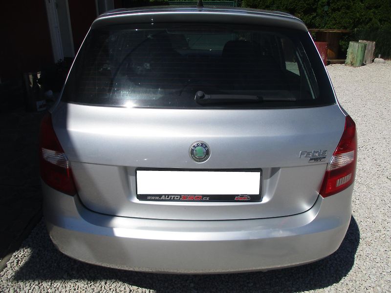 Škoda Fabia 1.4i 16V KLIMA +sada kol - fotka 4 z 26