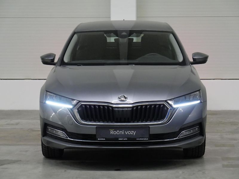 Škoda Octavia - fotka 4 z 25
