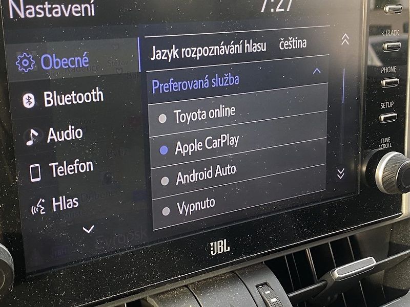 Toyota RAV4 2.5Plug-in, ČR, Selection, 4x4 - fotka 16 z 30