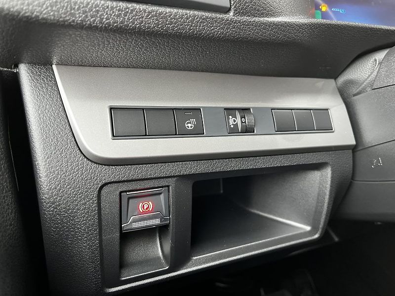 Toyota ProAce Verso 2.0 Business Comf. ODBĚR 1/27 - fotka 27 z 34