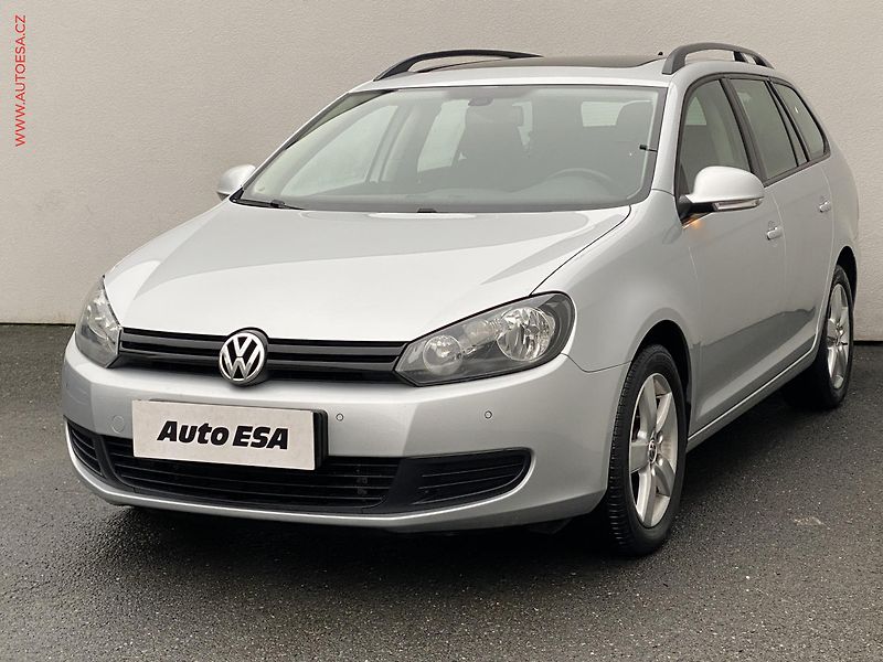 Volkswagen Golf (2012) 1.6 TDi, Trendline, navi - fotka 3 z 18