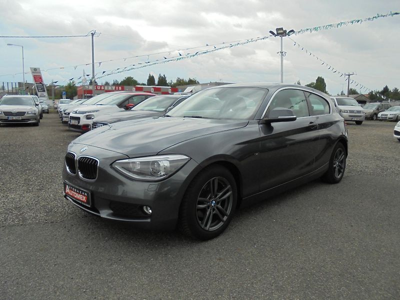 BMW Řada 1 (2014) 116i- NAVIGACE- DIGI A/C- ALU - fotka 3 z 13