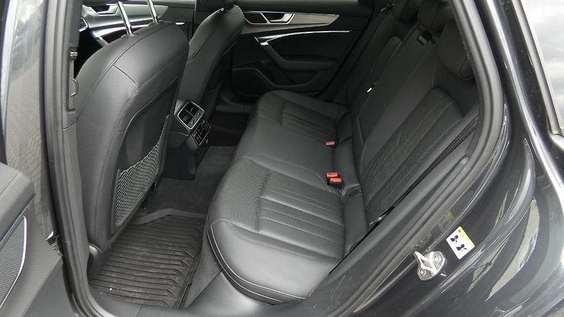 Audi A6 3.0 55 TFSI quattro - fotka 20 z 26