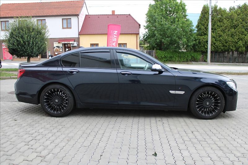 BMW Řada 7 3,0 740d X-DRIVE CZ původ - fotka 3 z 10