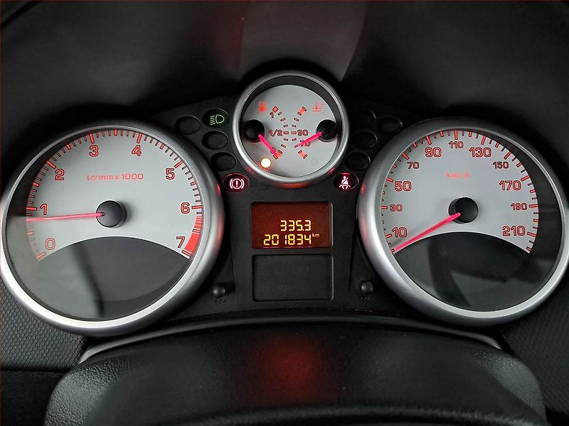 Peugeot 207 (2007) 1.4 VTi, nová STK, Tažné - fotka 11 z 15