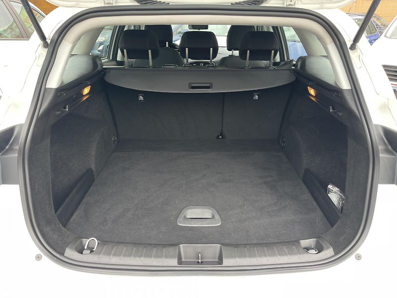 Fiat Tipo 1.0i 74 kW NAVIG-17 ALU-DPH-ČR - fotka 13 z 36