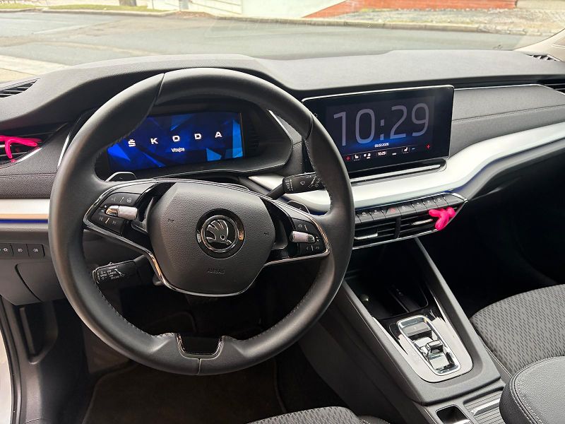 Škoda Octavia (2023) 2.0 TDI STYLE PLUS DSG TAŽNÉ - fotka 14 z 18