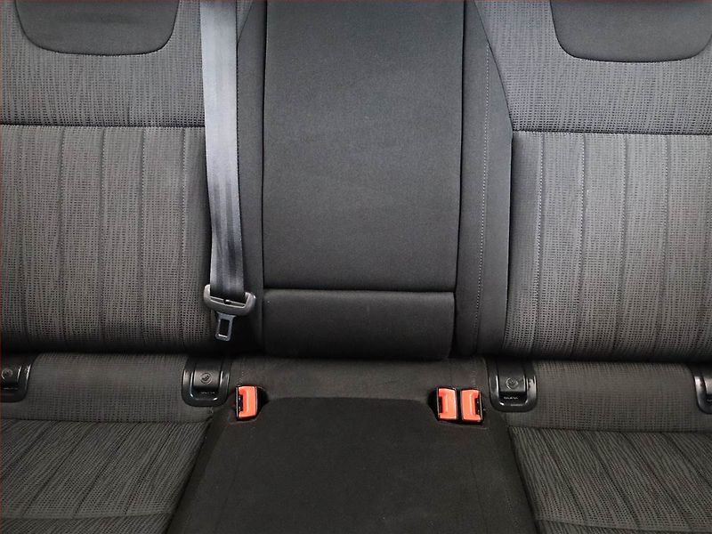 Škoda Octavia (2018) 1.5 TSI, Navi, Tempomat - fotka 8 z 17