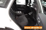 Volvo XC60 2.0 B4 AWD MOMENTUM 2022 - náhled 16