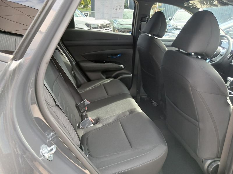 Hyundai Tucson 1,6T-GDI DCT  GO CZECH PLUS - fotka 12 z 12