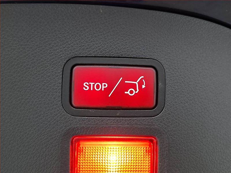 Mercedes-Benz CLA (2017) 200 CDI, Automat, Kůže, Navi - fotka 23 z 23