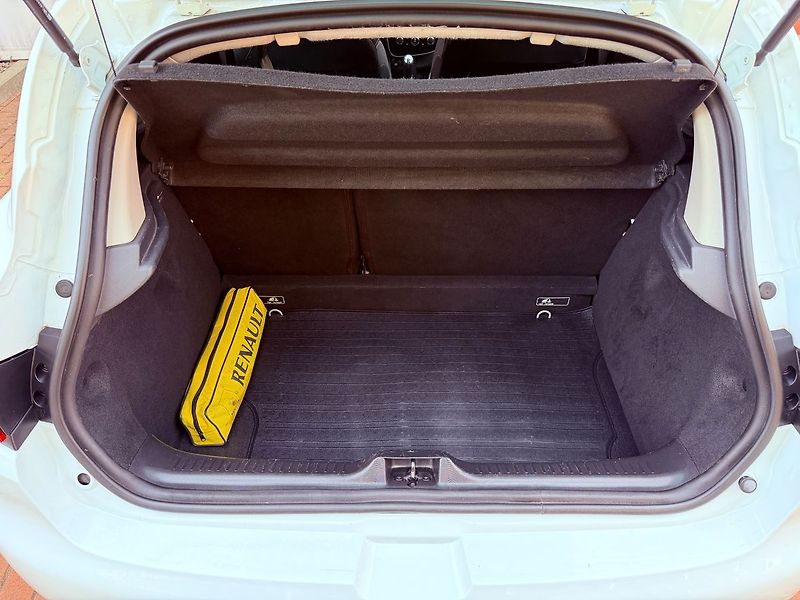 Renault Clio 0.9 TCe, ČR, 1.Maj - fotka 9 z 25
