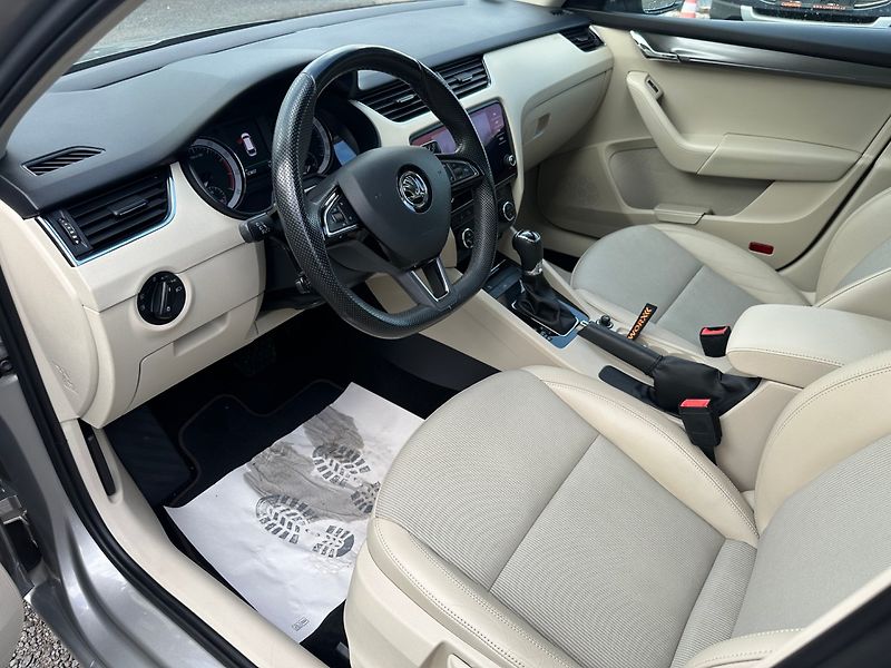 Škoda Octavia (2017) 1,4TSI 110kw Style - fotka 10 z 31