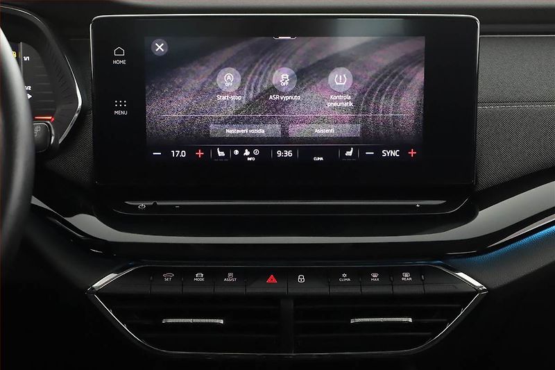 Škoda Octavia (2022) 2.0 TDI, Tempomat - fotka 13 z 19