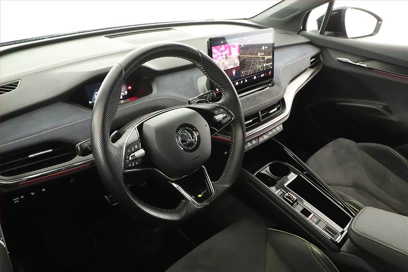 Škoda Enyaq (2023) iV RS (82 kWh), SoH 90% - fotka 27 z 34