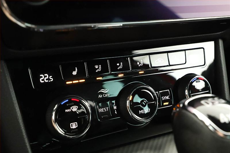 Škoda Superb (2021) Sportline 2.0 TDI - fotka 15 z 18