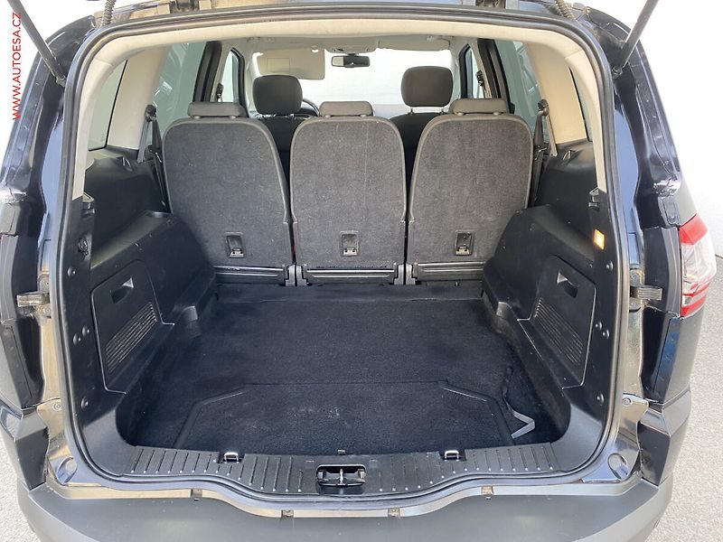 Ford S-MAX (2012) 2.0TDCi, Panor, AC - fotka 7 z 20