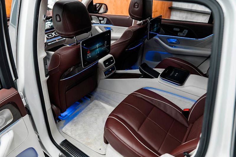 Mercedes-Benz GLS Maybach - fotka 29 z 34