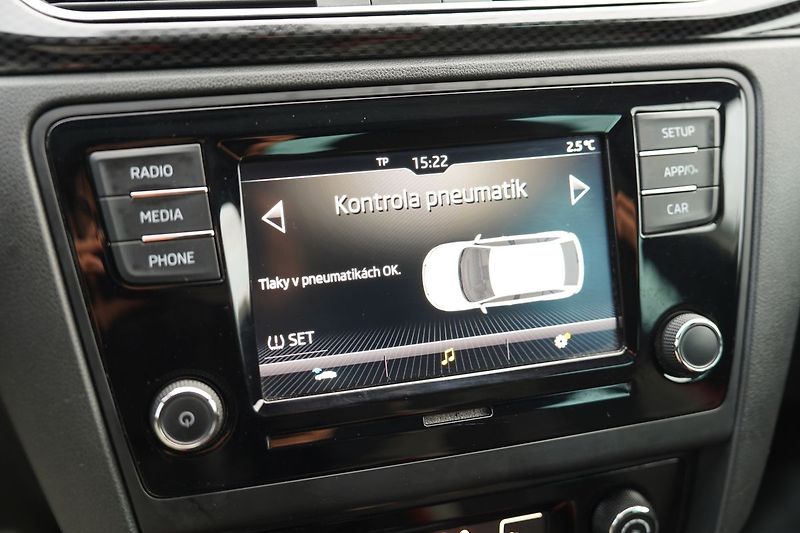 Škoda Rapid 1.0 TSI 81kW Monte Carlo - fotka 46 z 48