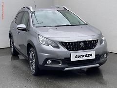 Peugeot 2008 (2019) 1.2 PT, Allure, kůže, navi - fotografie inzerátu