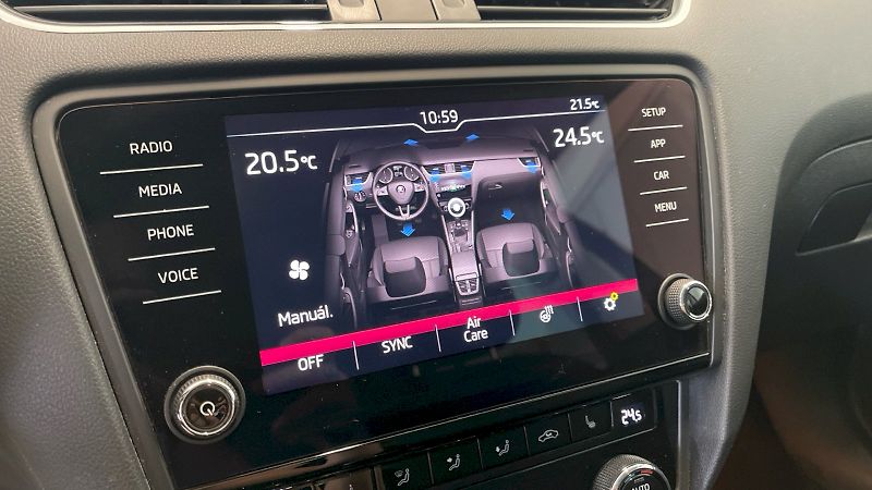 Škoda Octavia (2020) kombi STYLE Extra 1.5 TSI 110k - fotka 28 z 28
