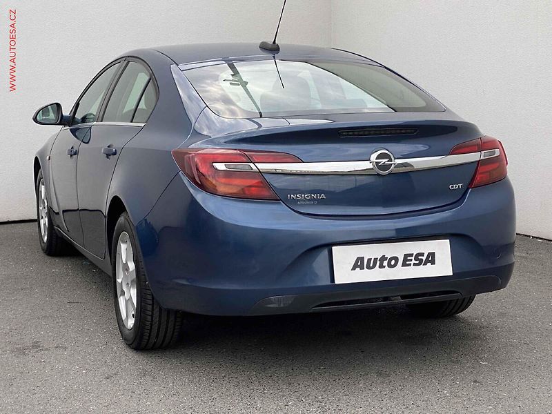 Opel Insignia (2017) 1.6CDTi, ČR, AC, tempo - fotka 6 z 16