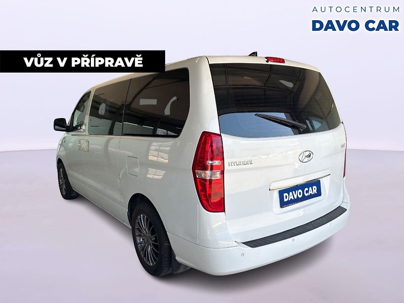 Hyundai H 1 Starex 2,5 CRDi 125kW Automat - fotka 2 z 12