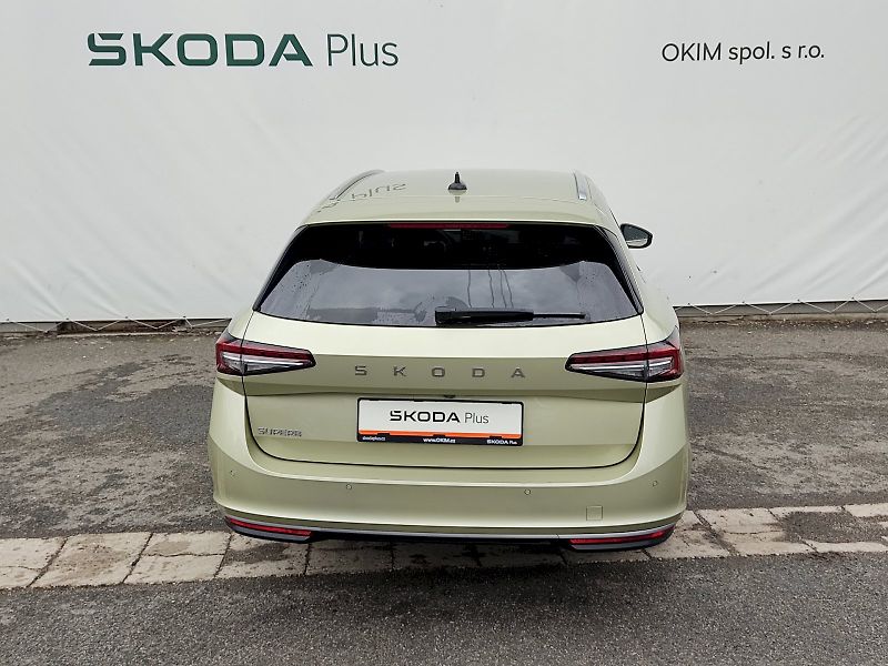 Škoda Superb (2024) Combi 2,0 Tdi 110 Kw DSG L&K - fotka 43 z 47