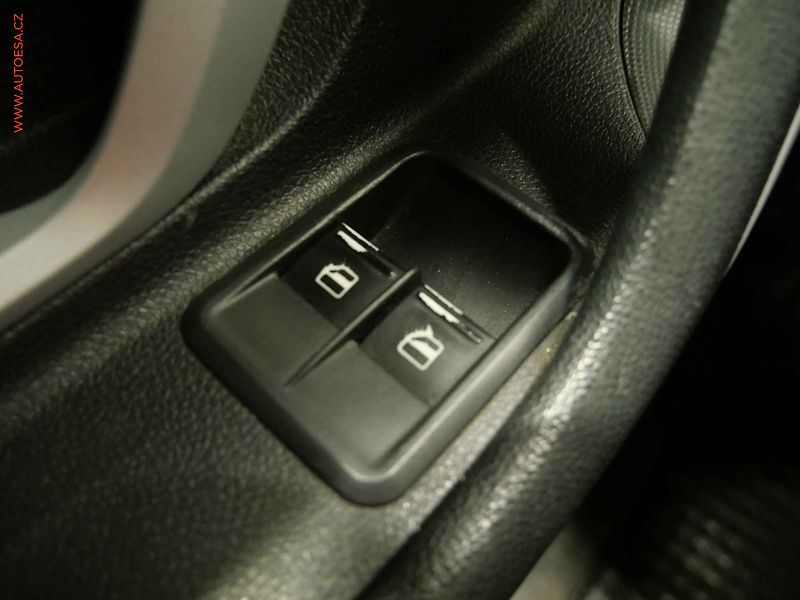 Škoda Fabia (2008) 1.4 16V, ČR, Sport, TZ - fotka 14 z 18
