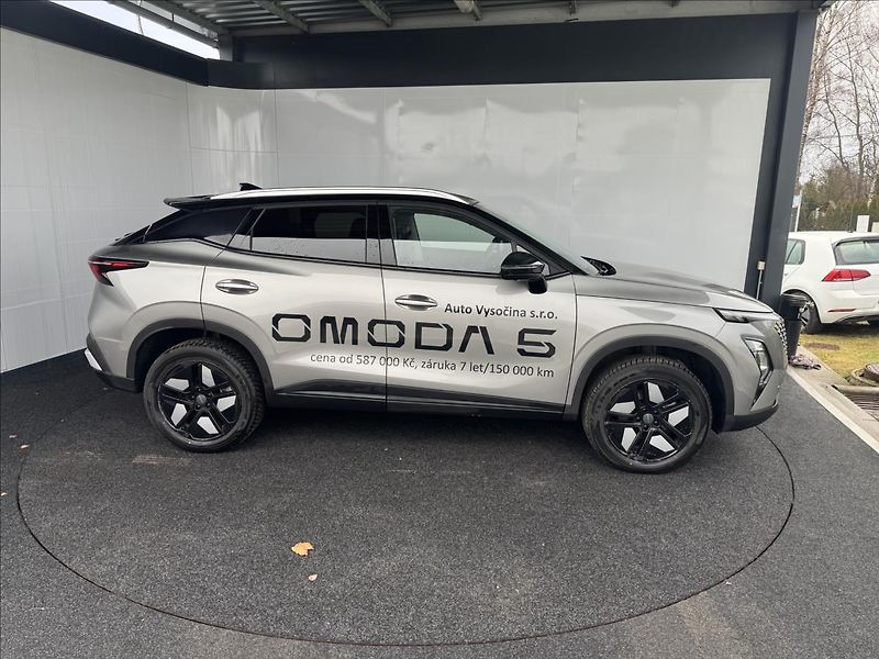 Omoda 5 (2026) 1,5 TGDi HEV PREMIUM - fotka 7 z 30