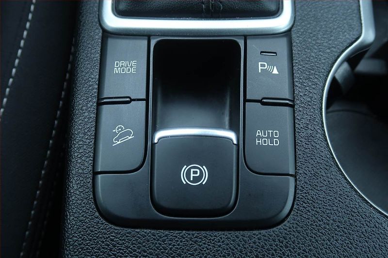 Kia Sportage (2021) Black Edition 1.6 CRDi - fotka 25 z 26