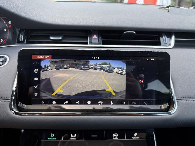 Land Rover Range Rover Evoque 2.0D R-Dynamic SE - fotka 14 z 23