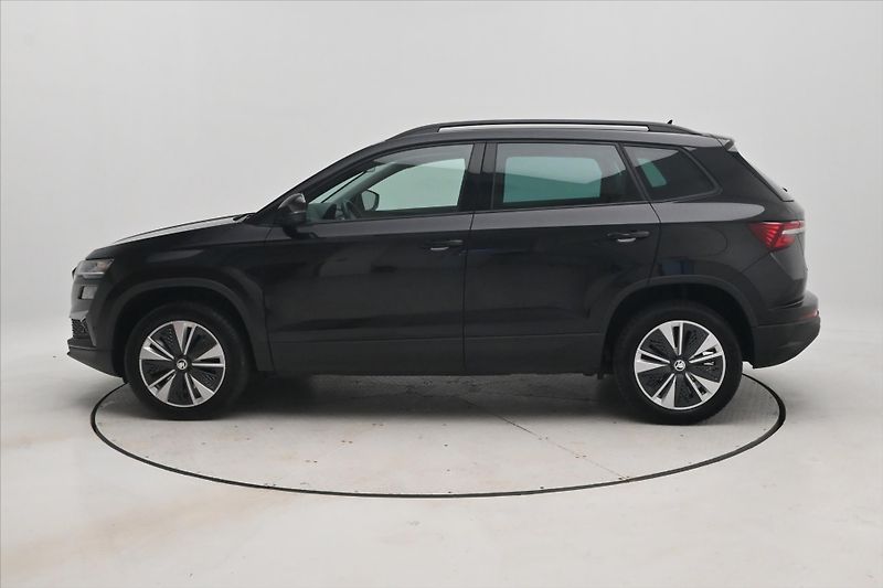 Škoda Karoq 2,0 TDI 85kW DSG Ambition Záru - fotka 8 z 31