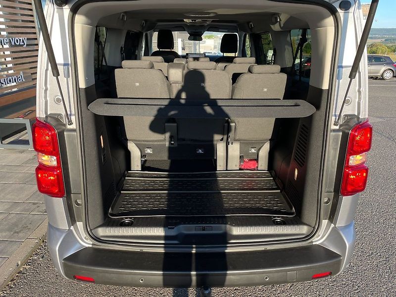 Toyota ProAce Verso 8 AT AE Family 8S - fotka 9 z 27