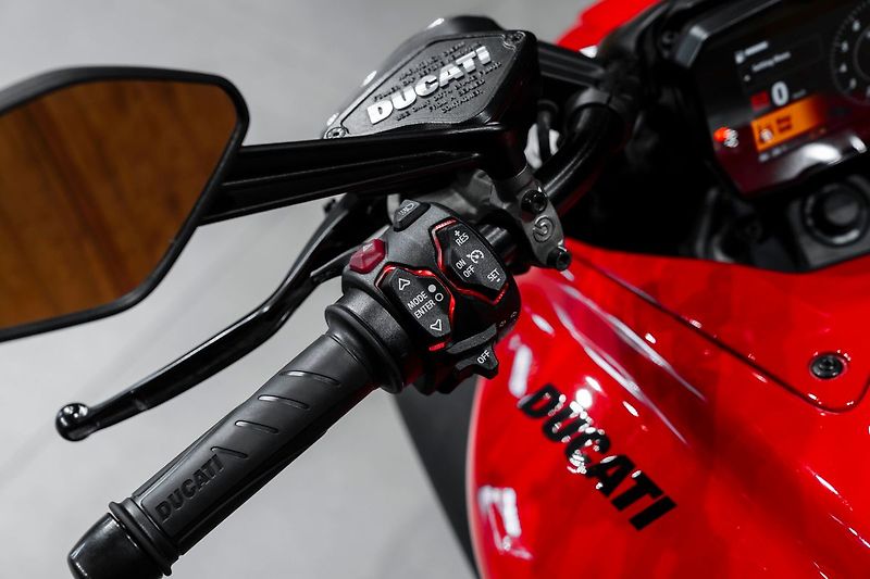Ducati - fotka 11 z 25