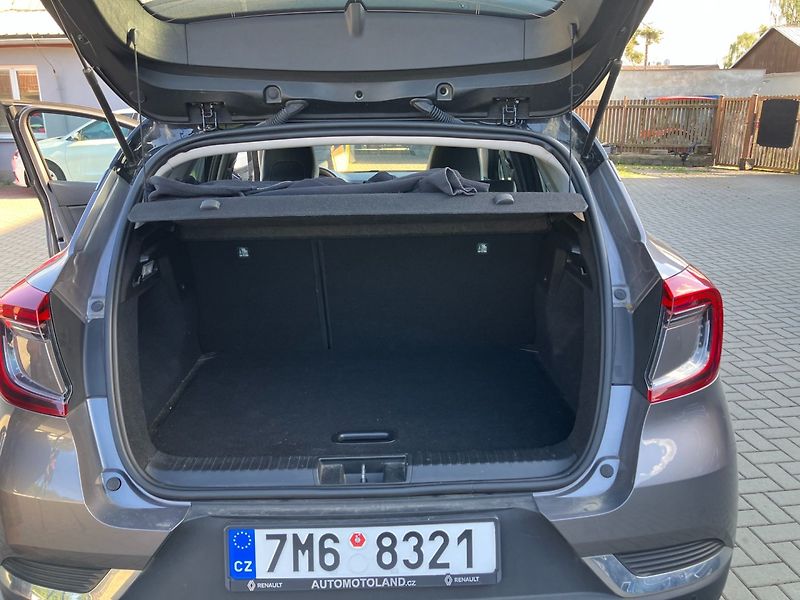Renault Captur (2023) INTENS TCE 140 EDC 1.MAJ.ČR - fotka 17 z 33