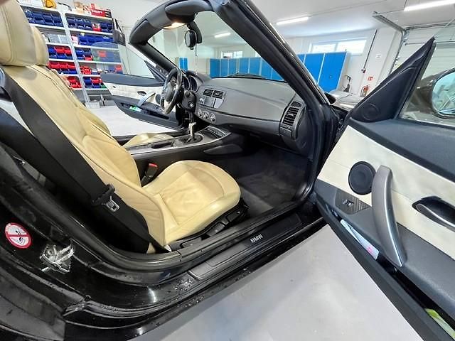 BMW Z4 (2003) BMW Z4 e 85 6V - fotka 11 z 17
