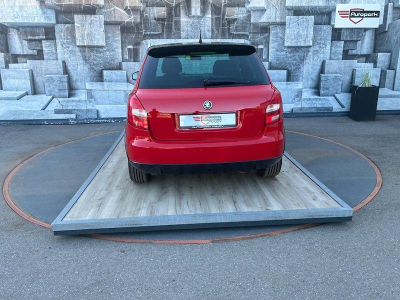 Škoda Fabia (2014) 1.2TSi, 77KW, MONTE CARLO - fotka 7 z 20
