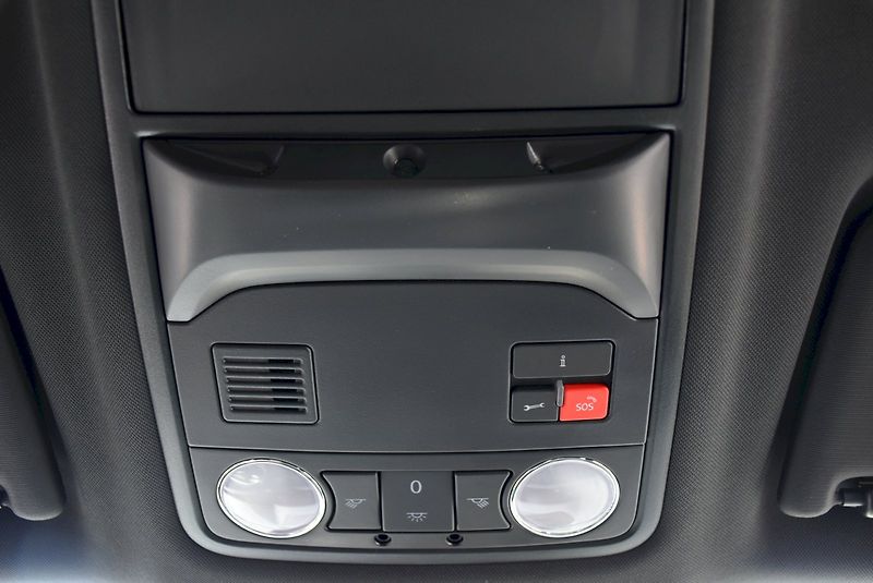 Škoda Karoq (2026) Sportline 1,5 TSI 110 kW 7° au - fotka 33 z 47