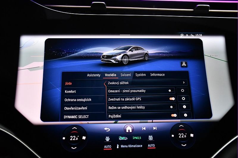 Mercedes-Benz EQS 580 4M AMG HYPERSCREEN 99%SoH - fotka 33 z 46